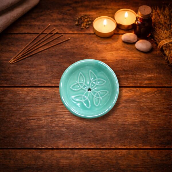 Räucherstäbchenhalter – Keramik in der Farbe grün, Avalon NatureArt Esoterik Shop